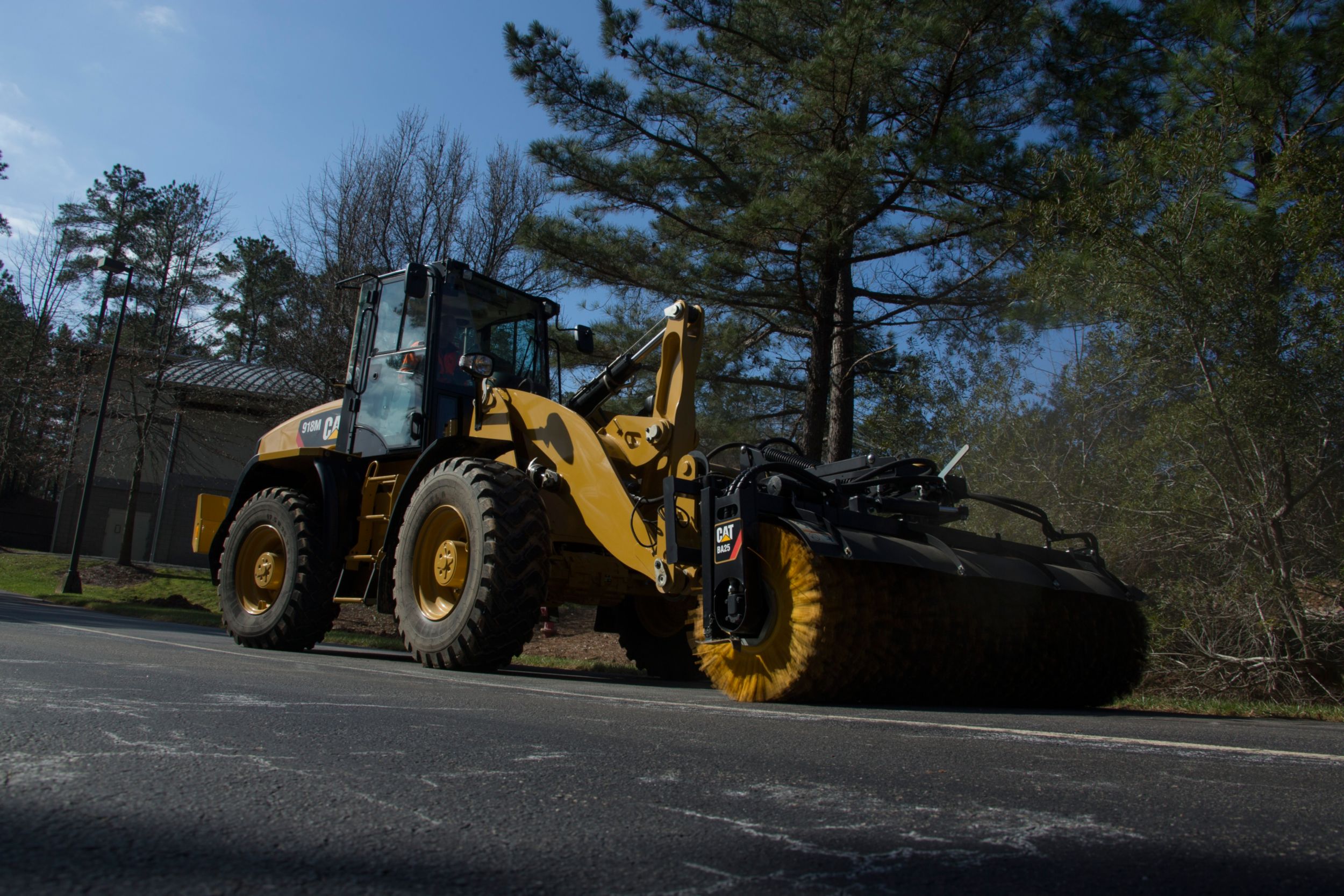 Cat 918M Compact Wheel Loader Caterpillar