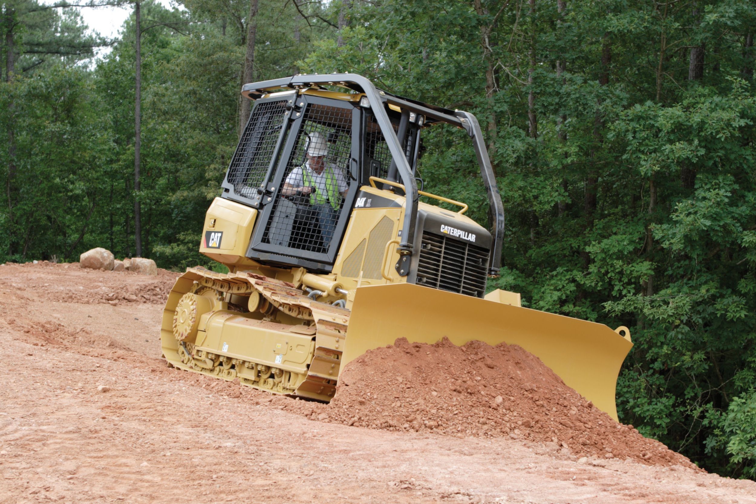 Cat® D4K TrackType Tractor Cat® mini bulldozer for sale and rent