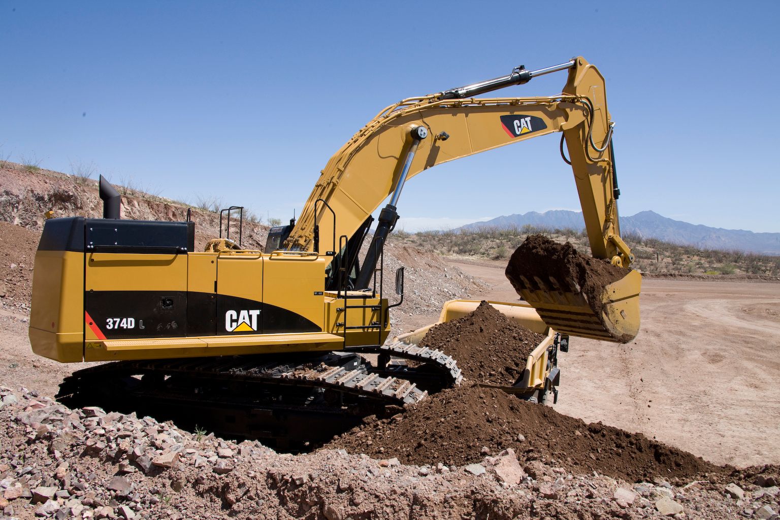 1900mm (75in) Heavy Duty Bucket for 374 Hex NMC Cat Caterpillar