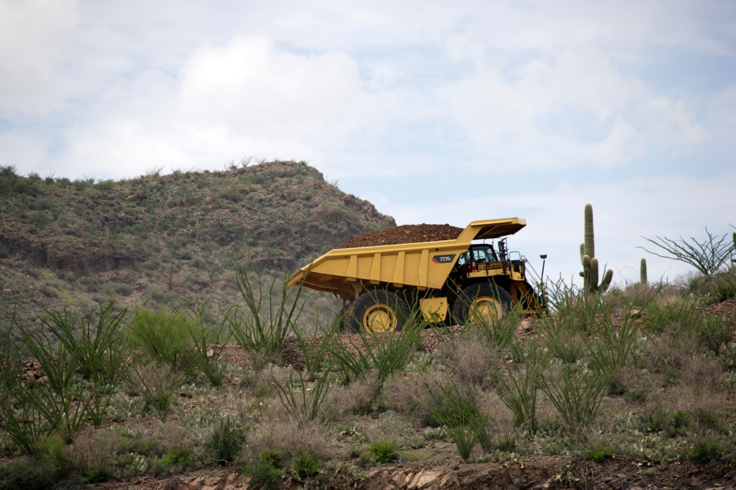 New 777G OffHighway Truck OffHighway Trucks For Sale Carter Machinery