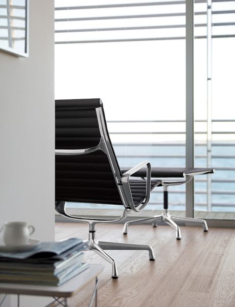 Eames Aluminum Group Lounge Chair Herman Miller