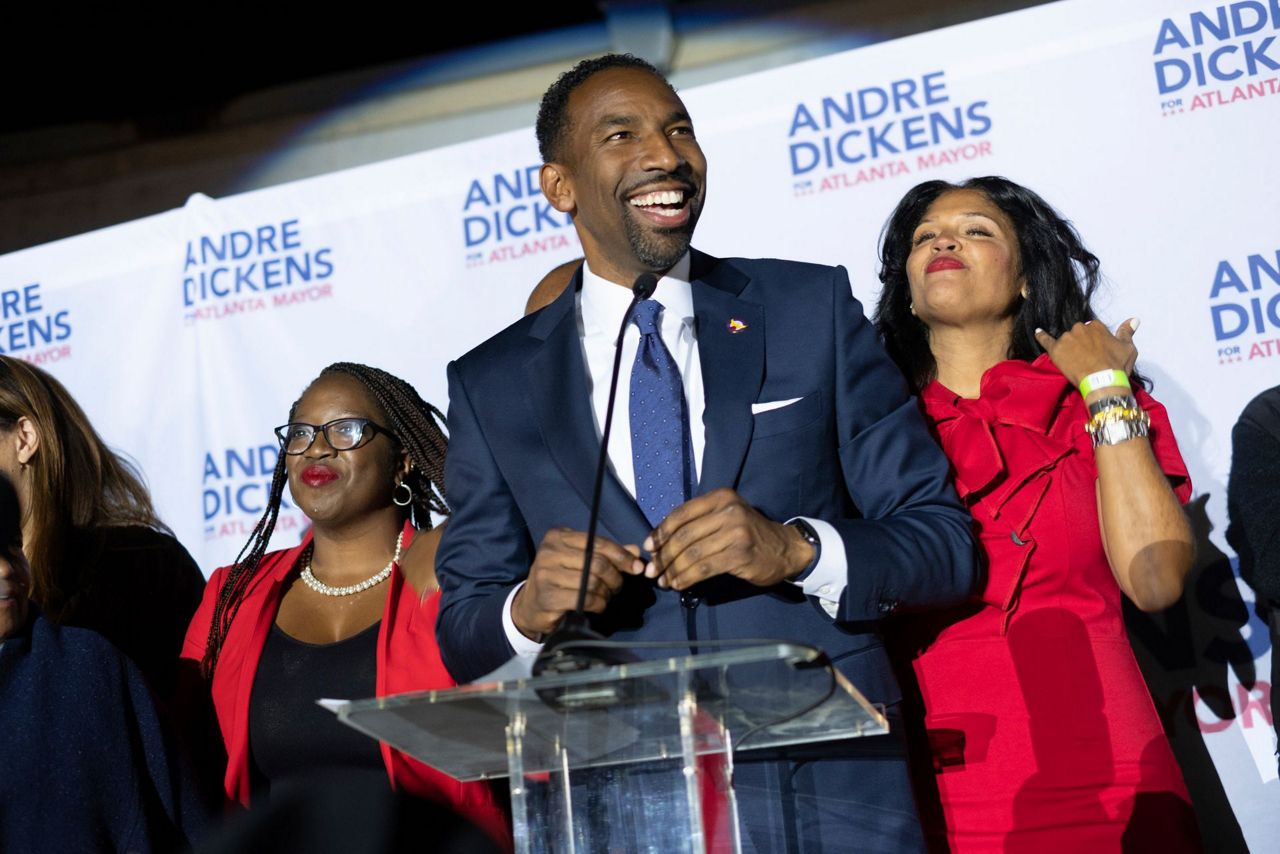 Atlanta mayoral runoff Moore hopes to stave off Dickens