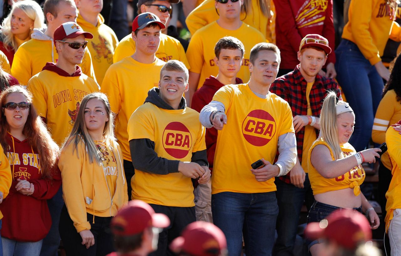 Iowa State honors slain golfer before Akron game