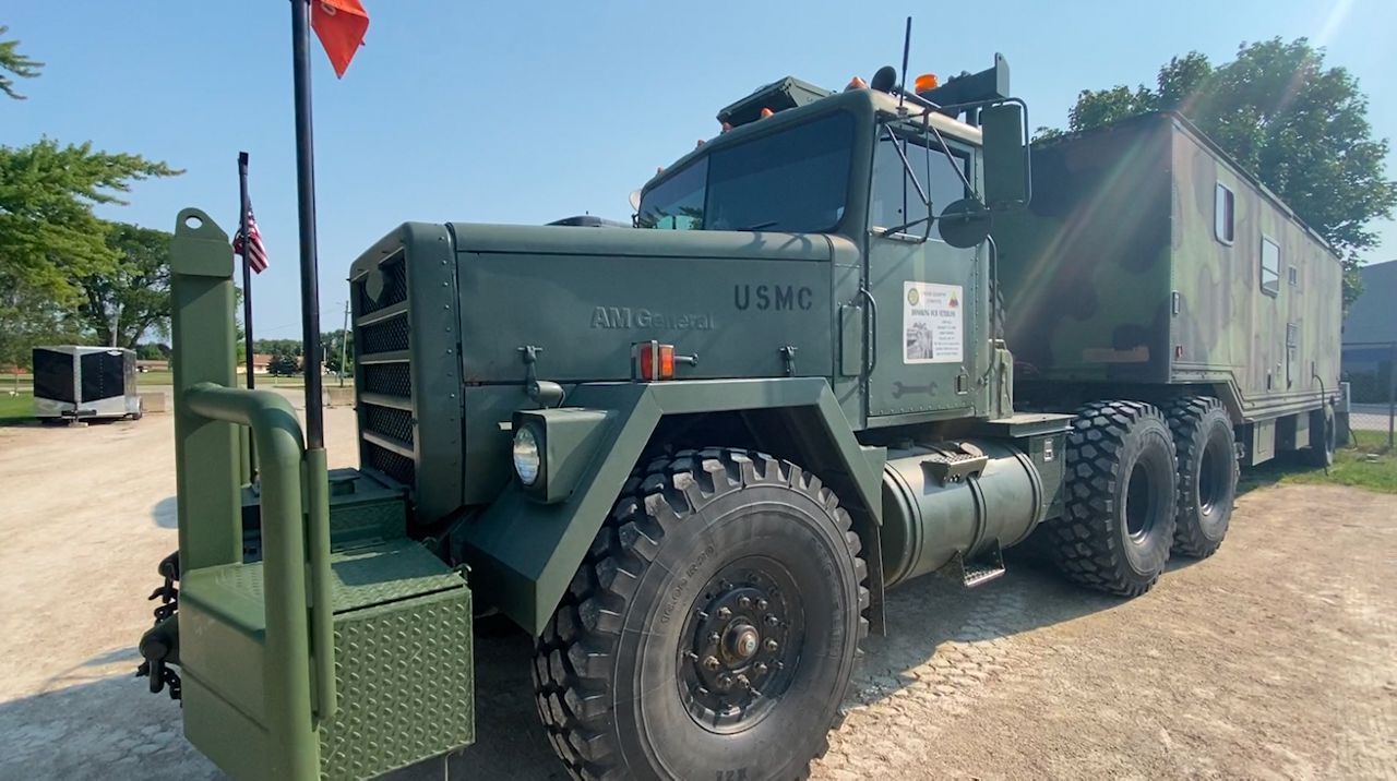 Vintage military vehicles roll through Wisconsin