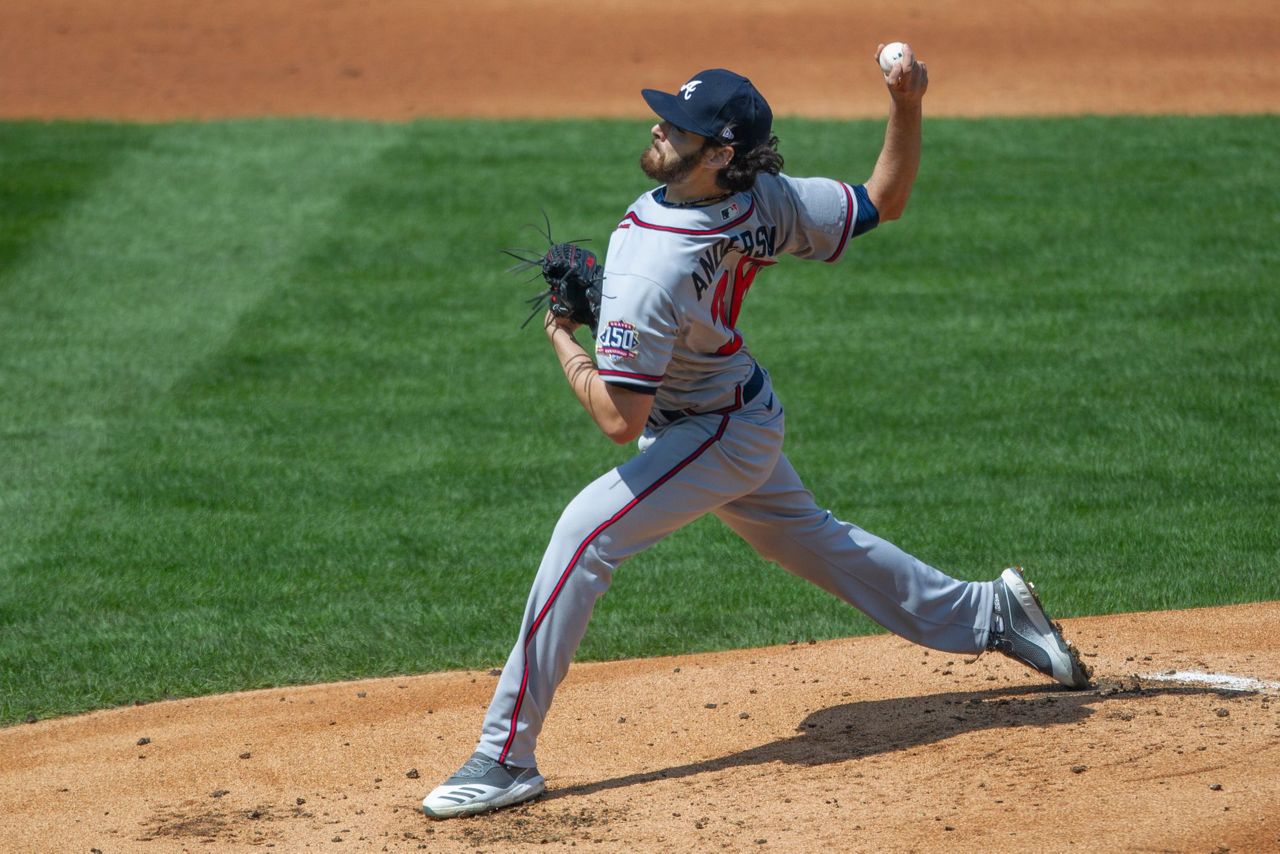 Phillies pitchers dominate again, sweep Braves on Bohm hit