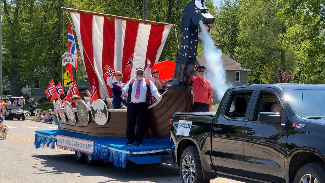 Stoughton holds Syttende Mai Festival