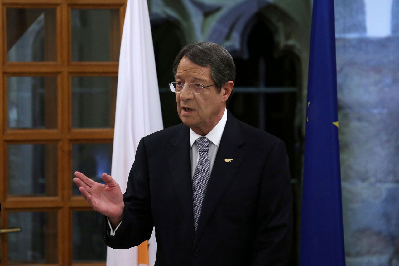 Cyprus president Decentralized government best for peace