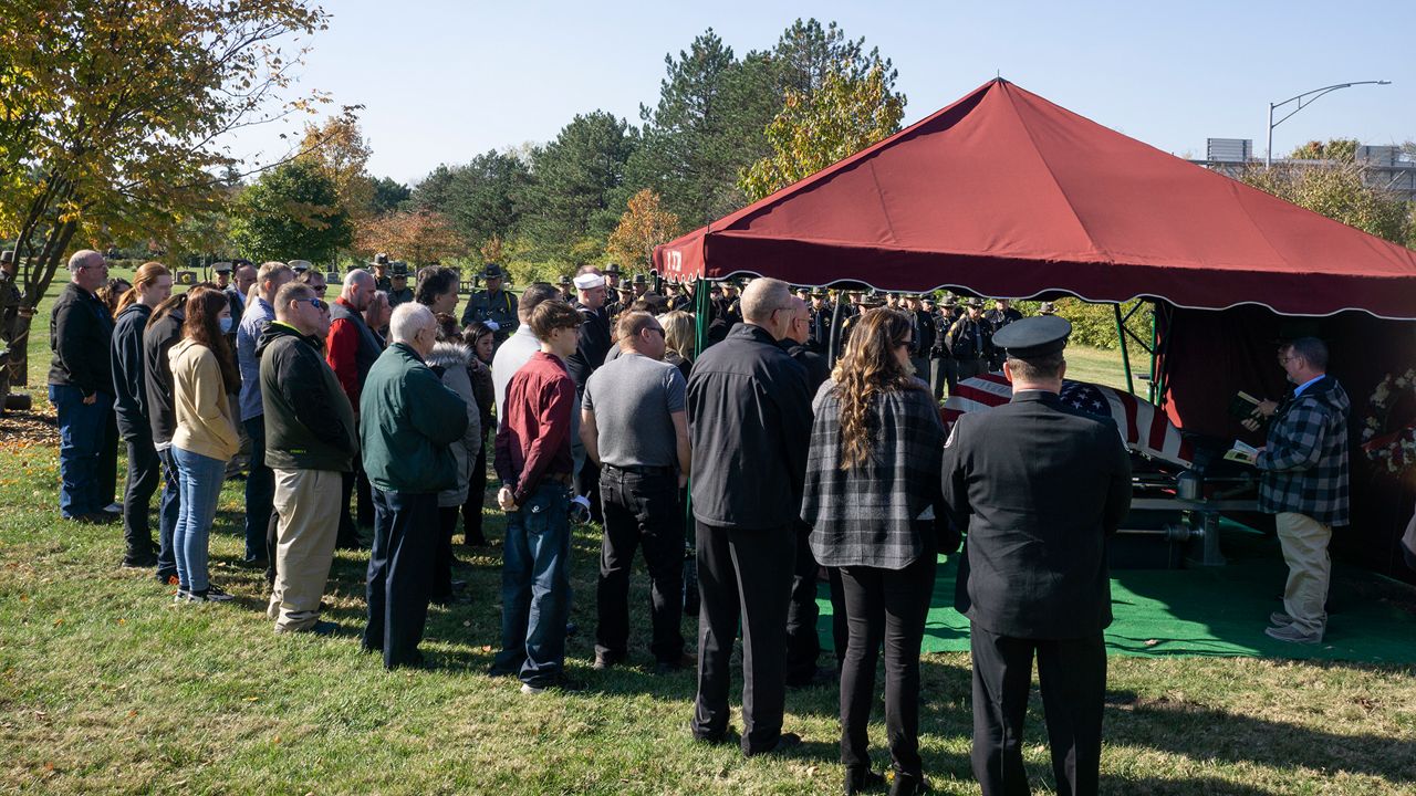 Franklin County sheriff's deputy dies of COVID complications