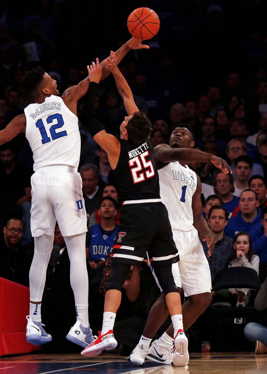 Williamson helps No. 2 Duke top unbeaten Texas Tech