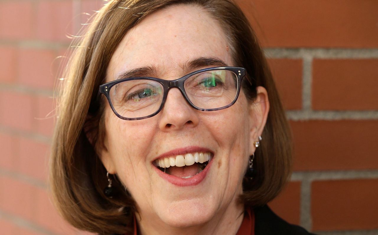 Repeat Democrat win in Oregon governor race seems less sure