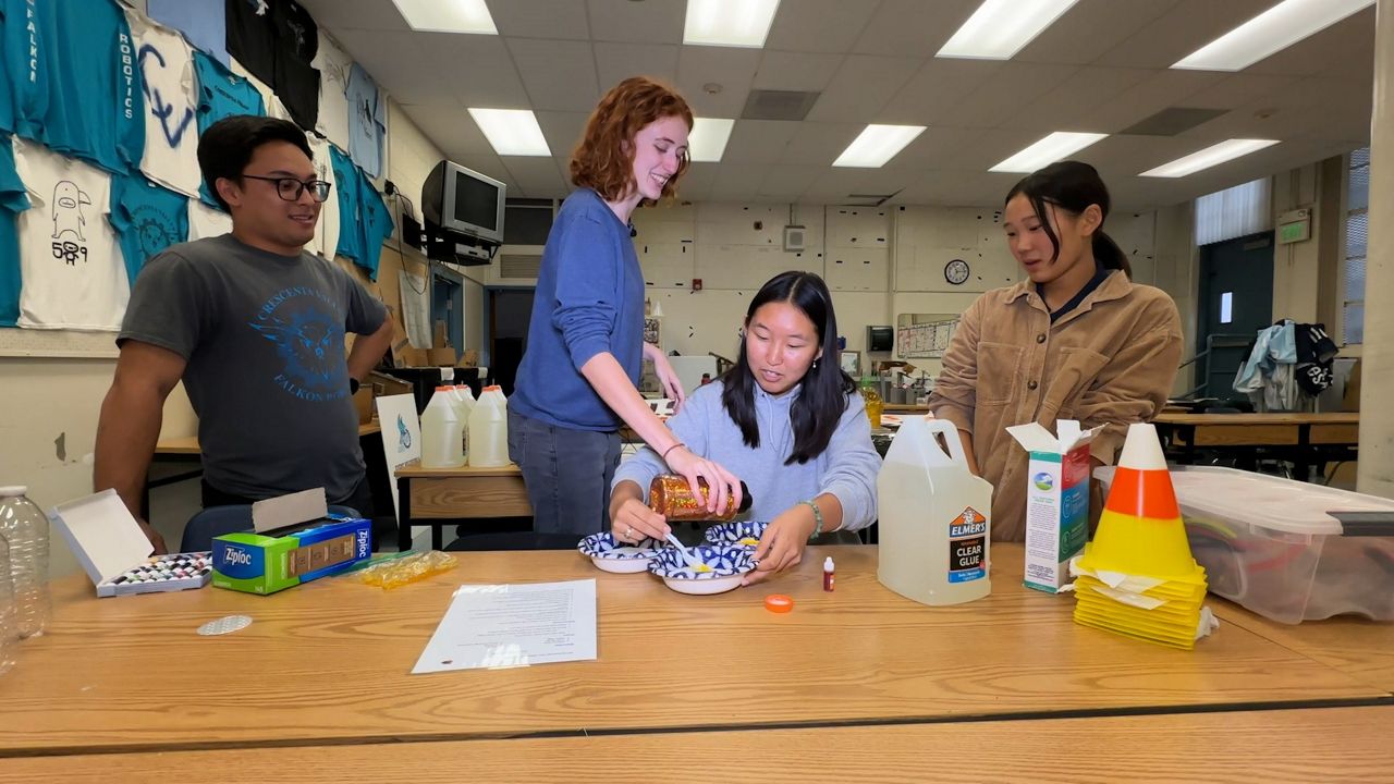 Crescenta Valley High School hosts Engineering Expo