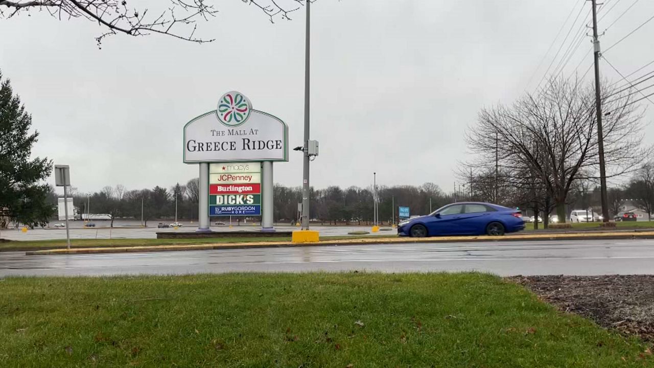 Carousel Cookies leaving Mall at Greece Ridge after fight