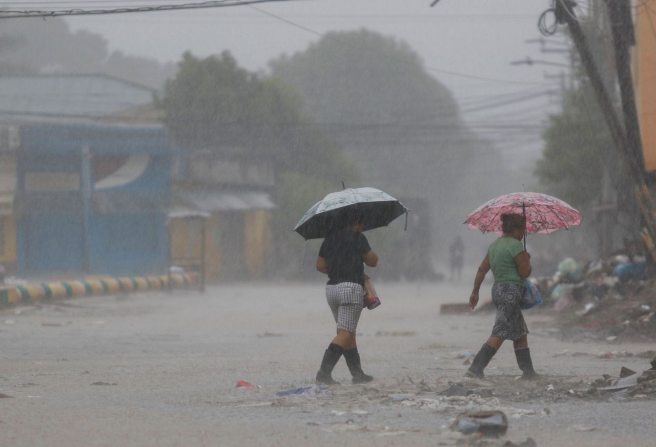 Hurricane Iota bashes Nicaragua, Honduras after Eta floods