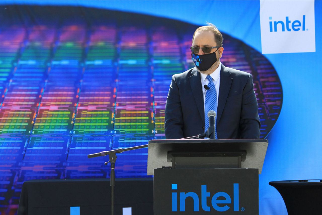 Intel to invest 3.5B in New Mexico plant for microchips