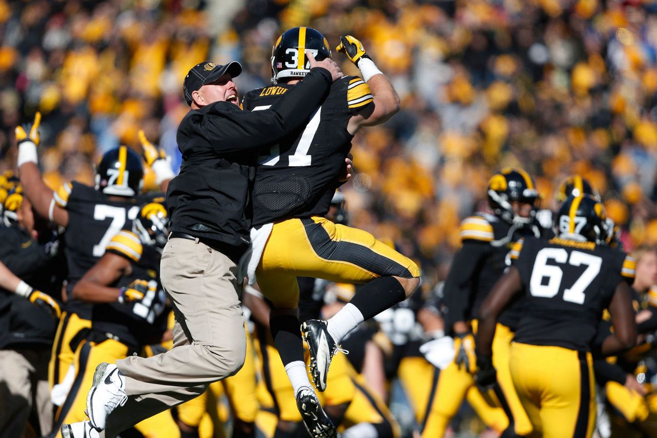 Iowa players voice unity amid racism allegations in program