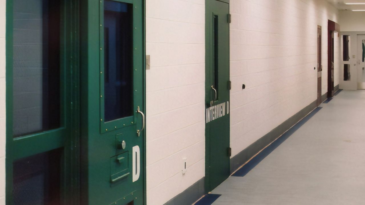2 LA County juvenile detention centers 'unsuitable'