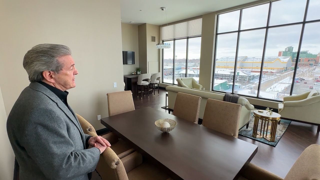 Legacy Hotel opens near Lambeau Field
