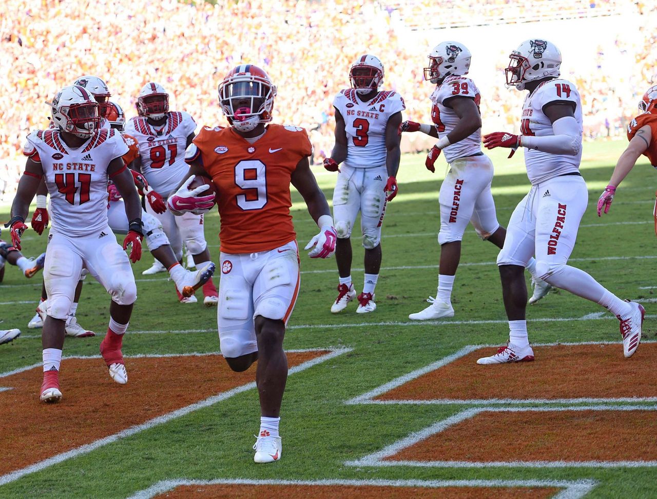 ACC Rout No. 3 Clemson tops No. 16 North Carolina St 417