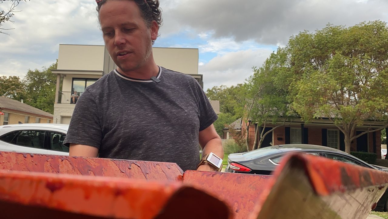 Dallas homeowner brings back bloody Halloween display