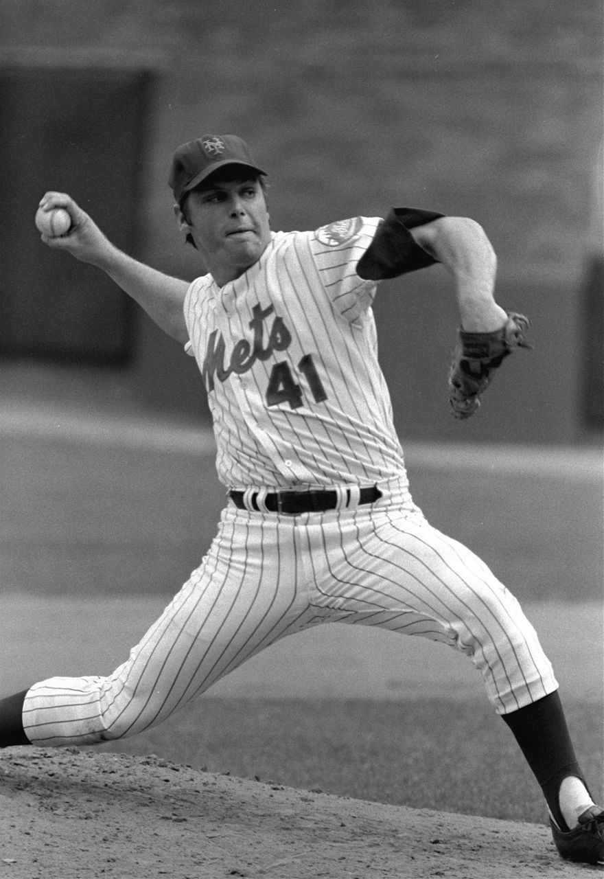 Tom Seaver, heart and mighty arm of Miracle Mets, dies at 75