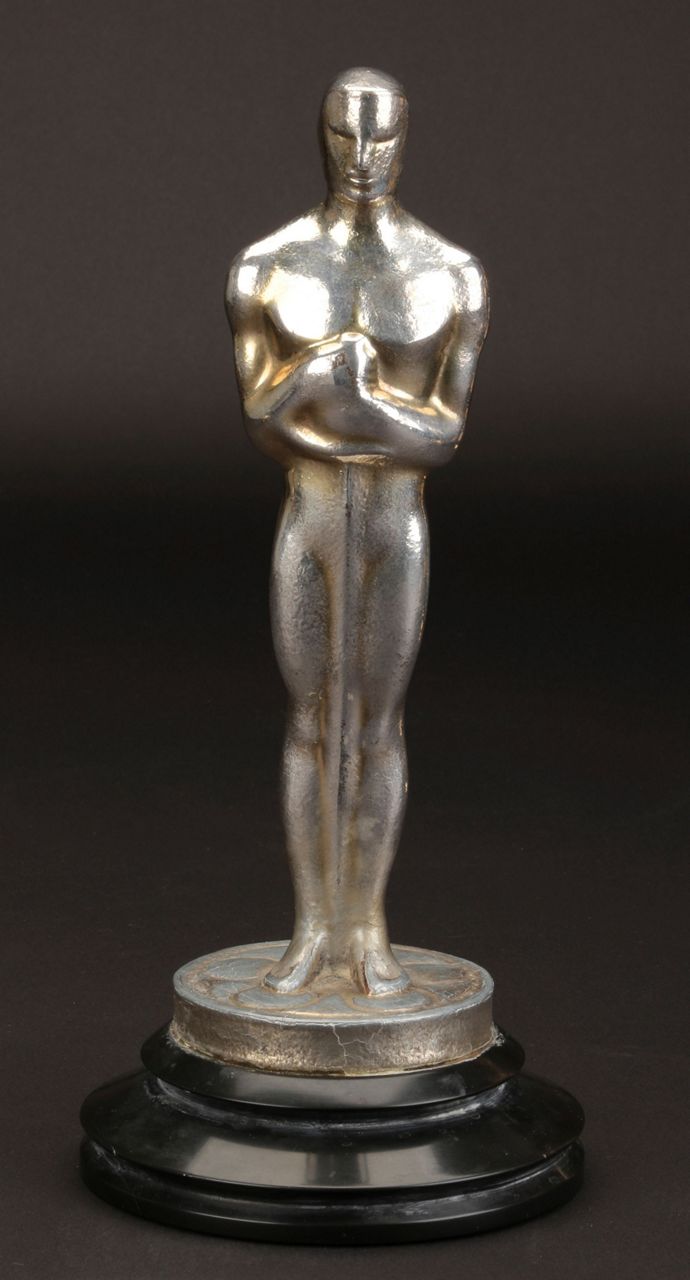 1947 bestpicture Oscar sells for nearly 500,000 at auction