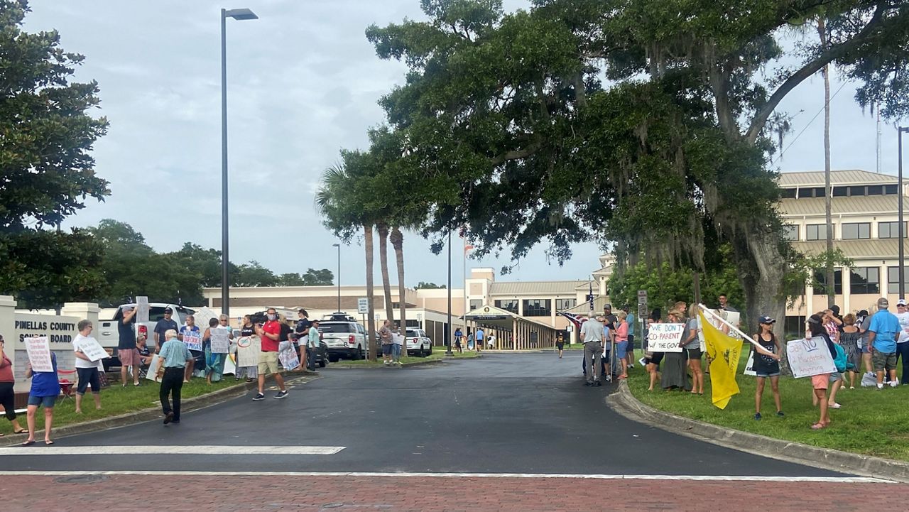 Pinellas County Schools No special meeting on mask mandate