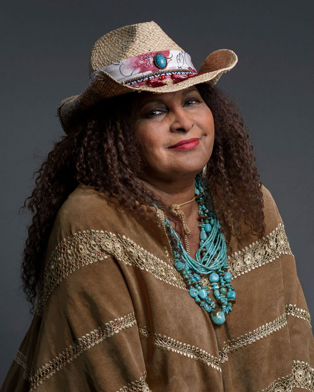 As Pam Grier celebrates 70, she finds peace of the grid
