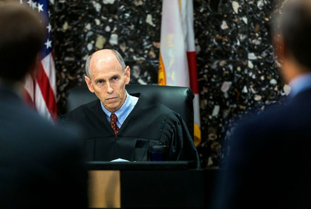 Prosecutors accuse Kraft's lawyers of lying in court