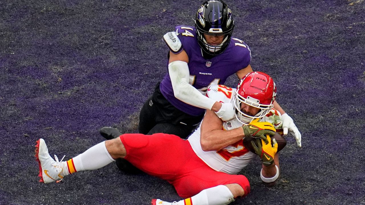 Chiefs' Kelce sets NFL record for postseason receptions