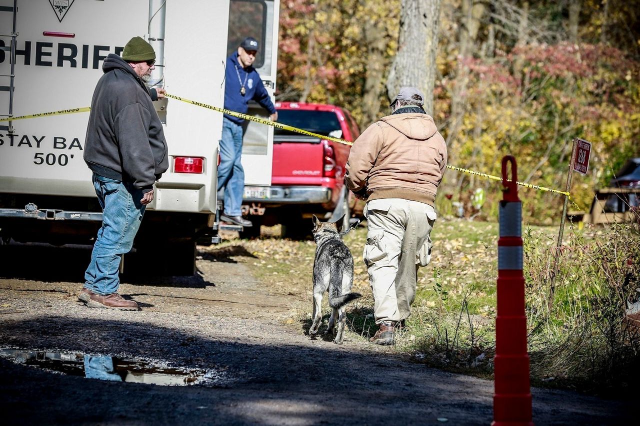 Sheriff Missing Wisconsin girl's parents were shot to death