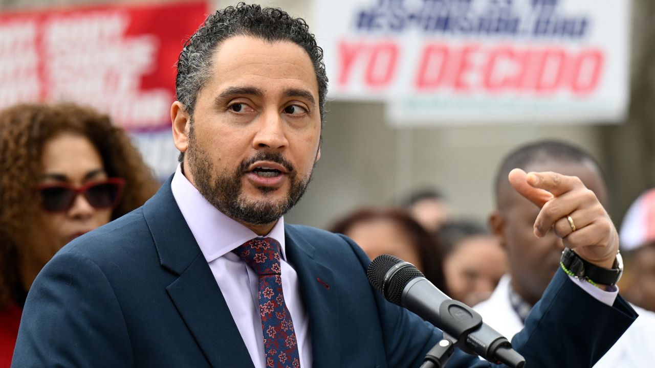 N.Y. Secretary of State Robert Rodriguez to take new role