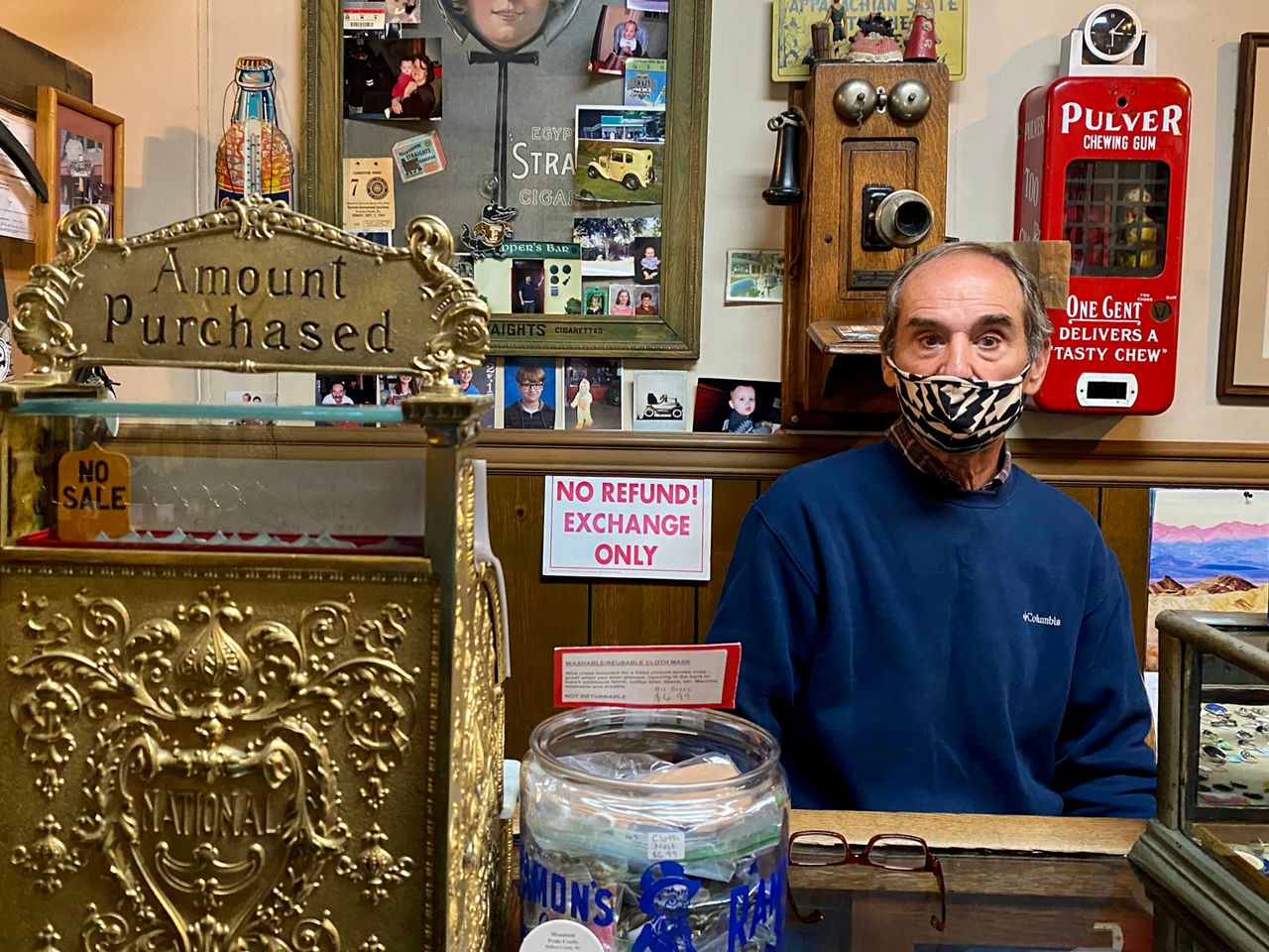 Tourists Flock to Boone for Fall Despite Pandemic at ASU