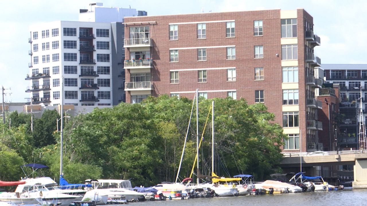 With inventory low, demand for condos in Milwaukee rises