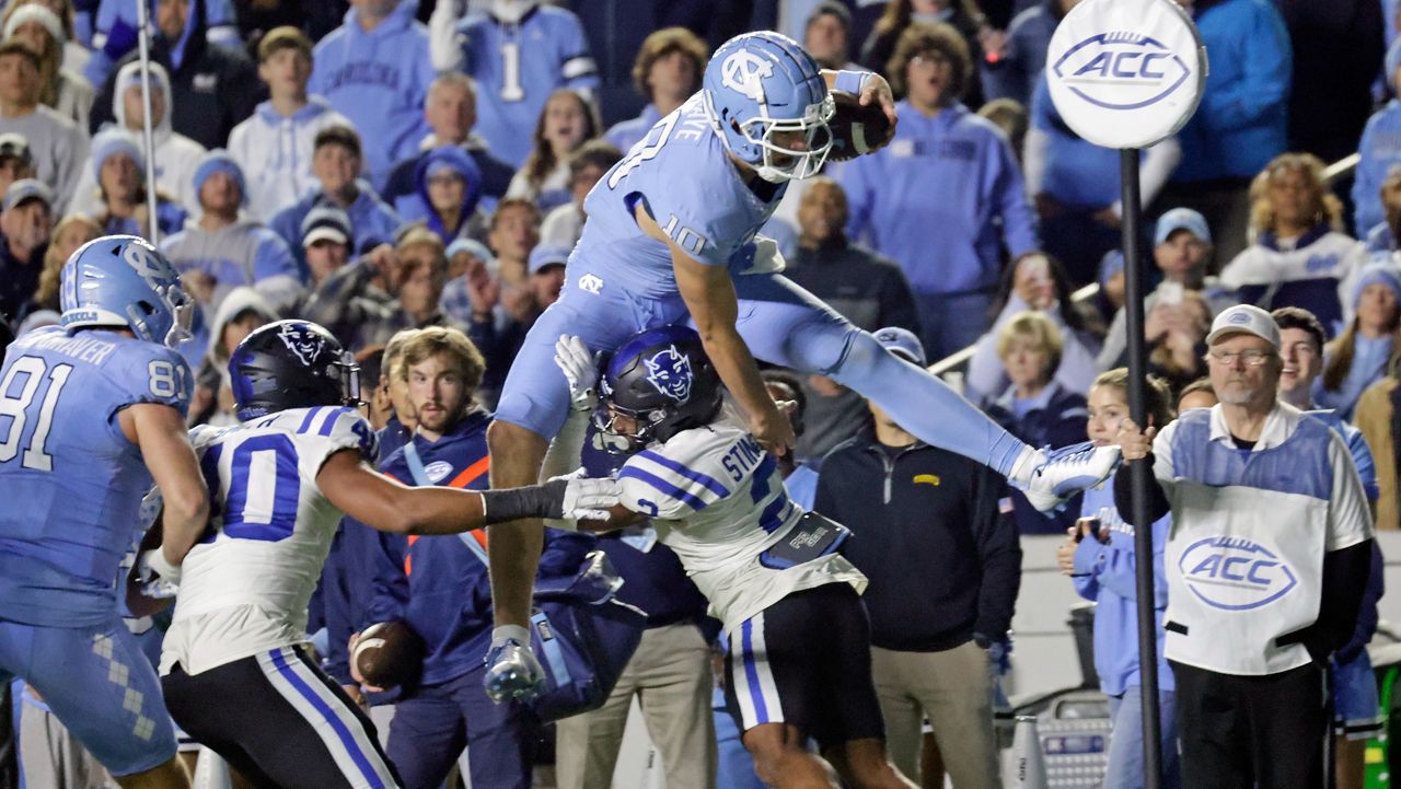 UNC survives 2OT thriller to beat rival Duke 4745