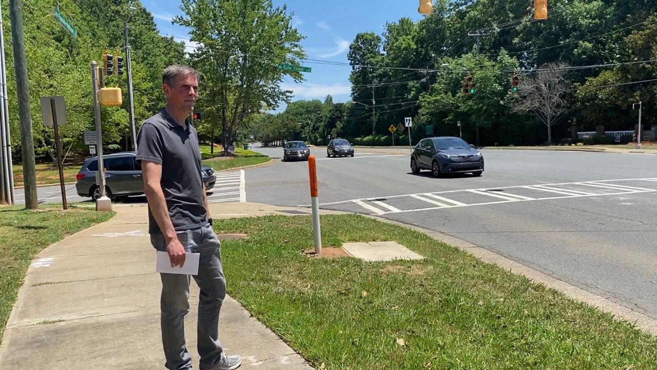 South Charlotte residents push back on apartment expansion
