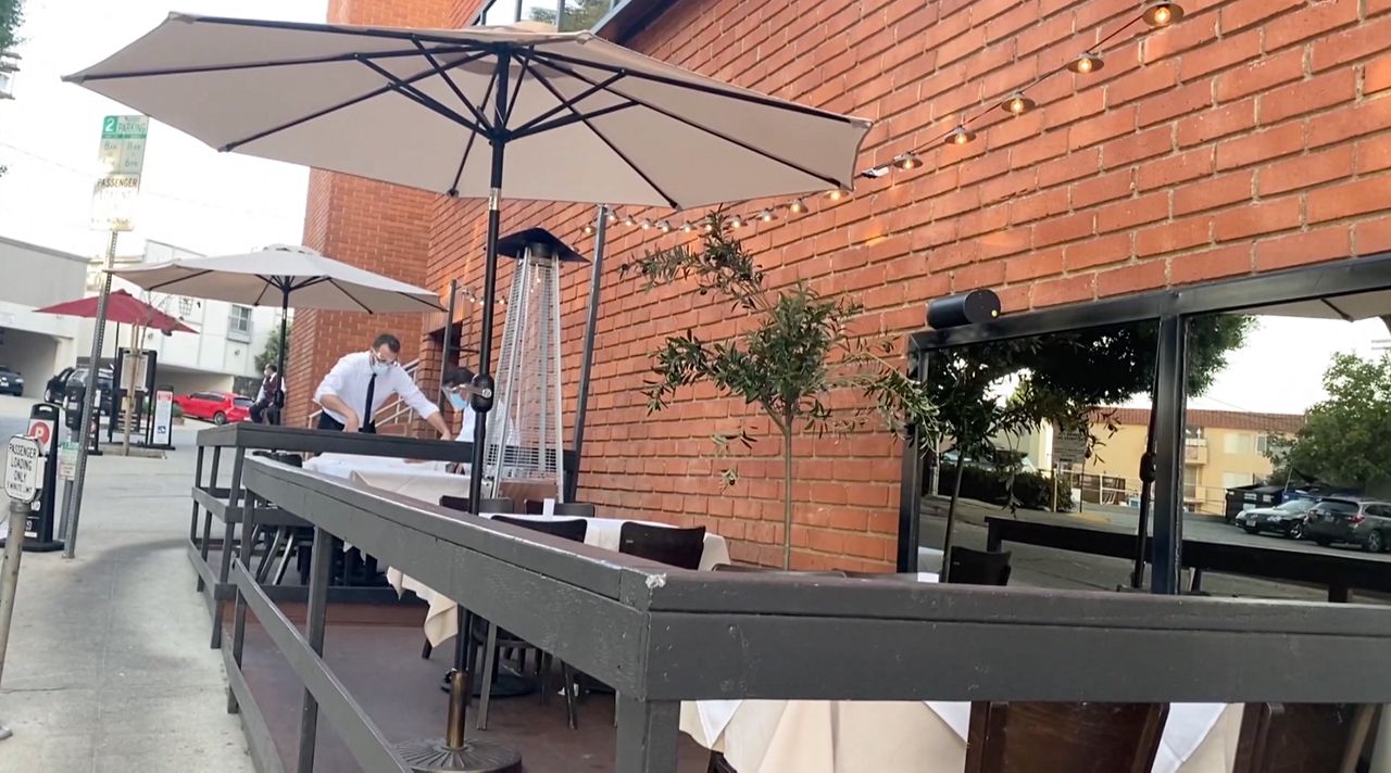 Toscana Brentwood Outdoor Dining Iurd Gifs