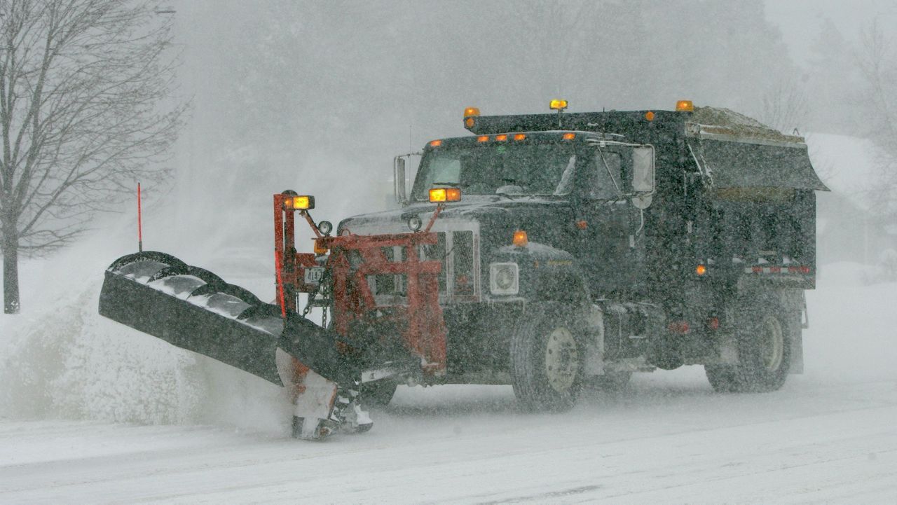 What's the difference in snow emergency levels?