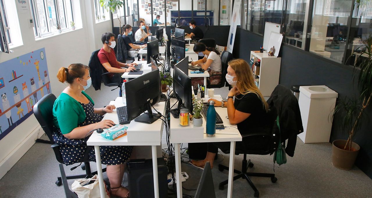 Poll New Yorkers split over working from home vs the office