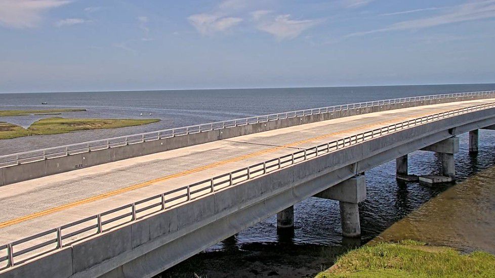 Bridge opening on North Carolina coast delayed over markings