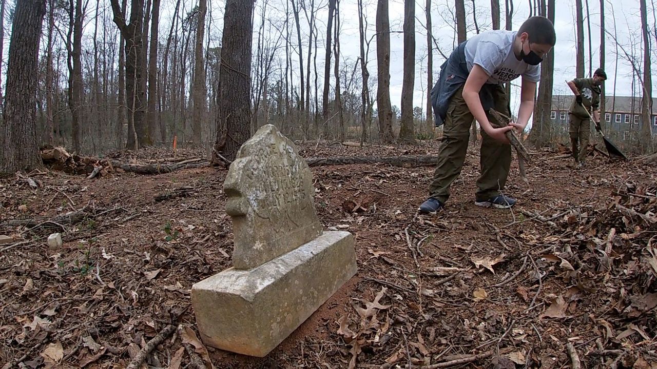 Volunteers Work to Restore Historic Roseland Cemetery
