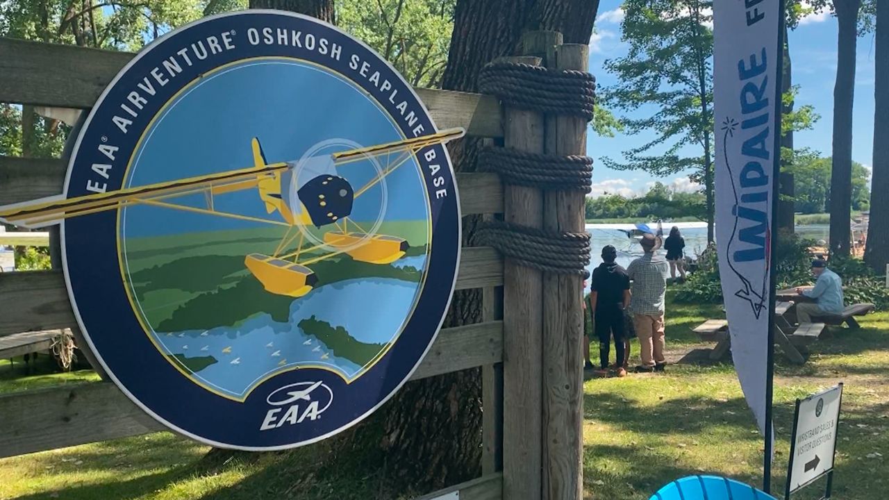 Fans take a relaxed approach at Seaplane Base