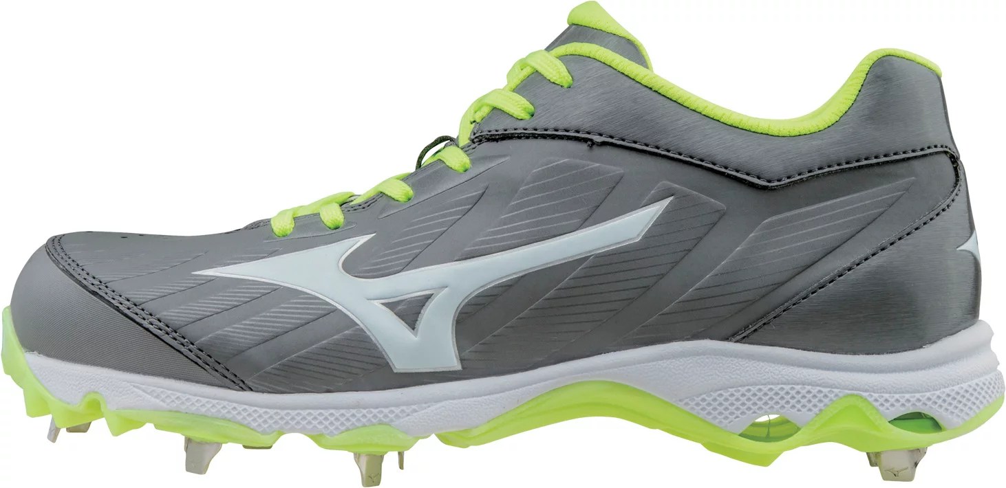 Mizuno™ Women's Advanced Sweep FastPitch Softball Cleats Academy