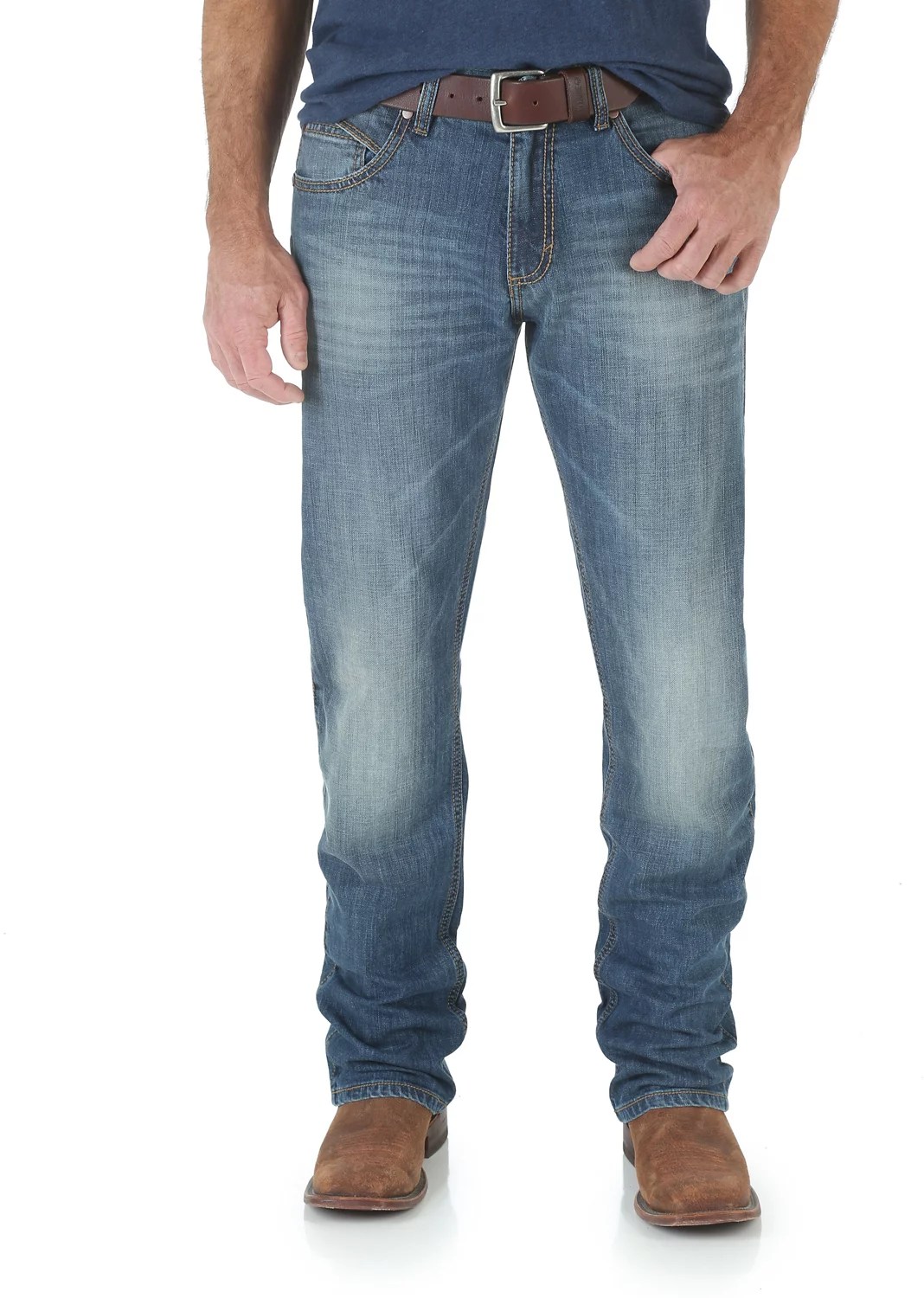 Wrangler Men's Retro Slim Fit Straight Leg Jeans Academy