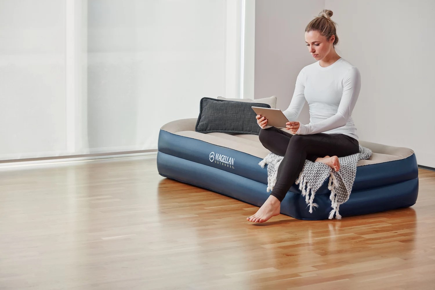 Magellan Outdoors TriTech 16 in Raised Twin Airbed with Pump Academy