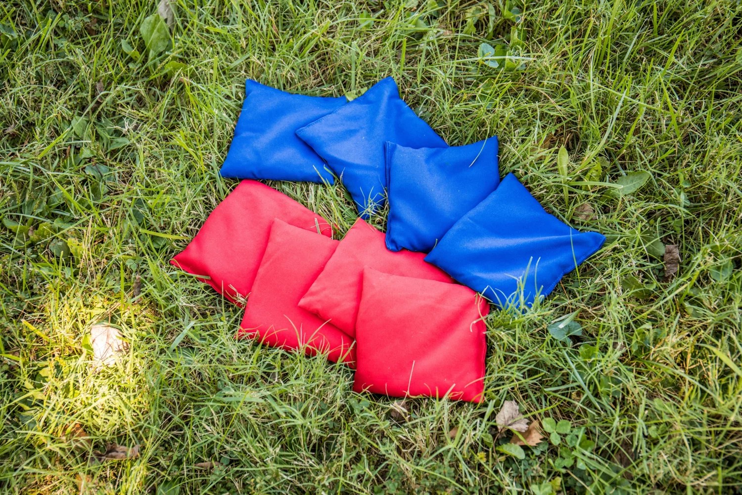 Triumph Sports USA 2' x 4' Bag Toss Game Academy