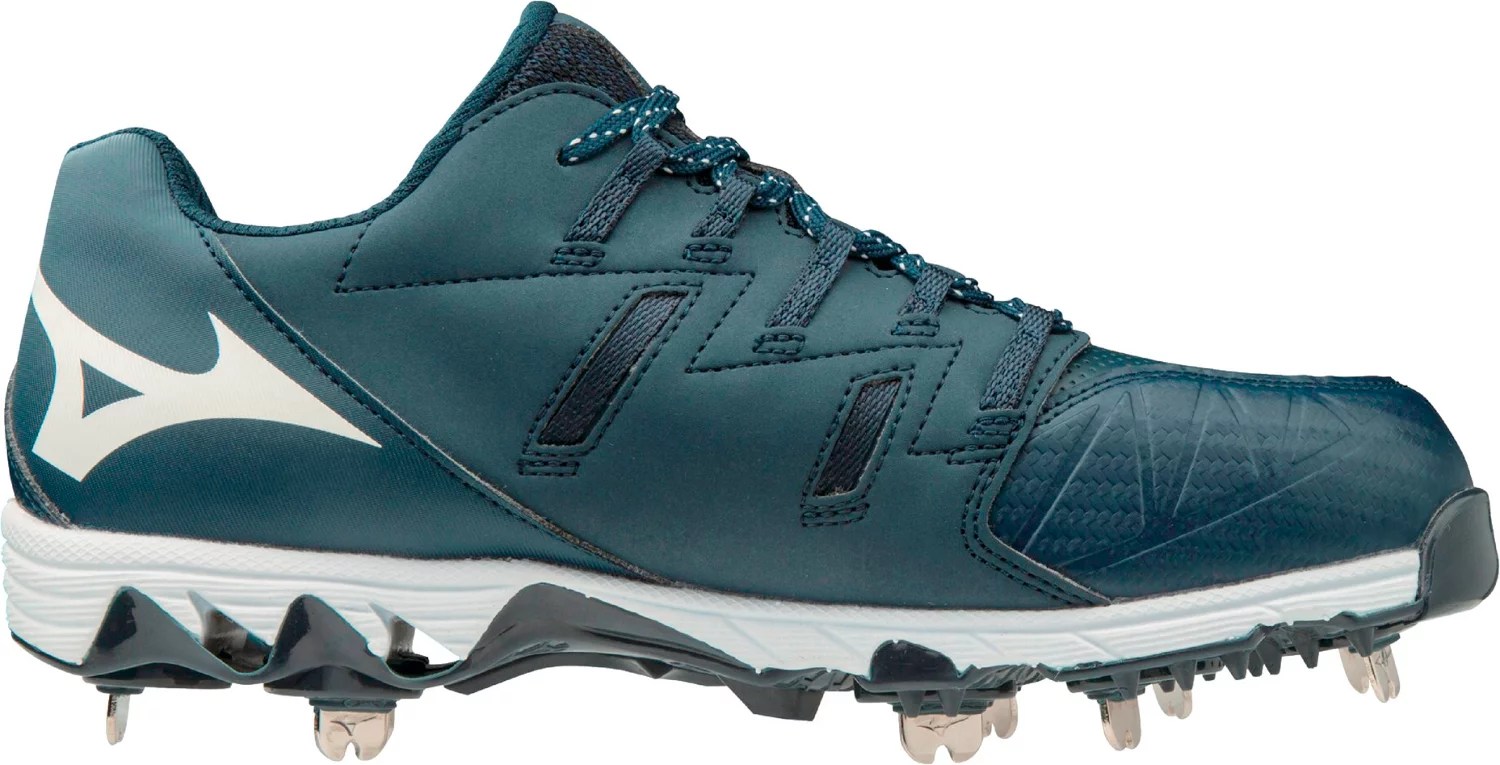 Mizuno Women's 9Spike Swift 6 Low Metal Softball Cleats Academy