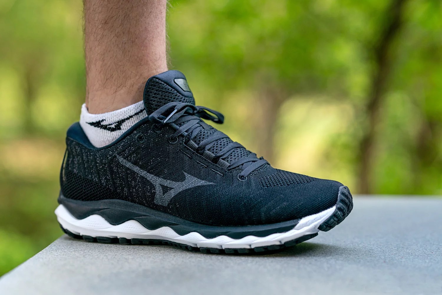 Mizuno Men's Wave Sky WaveKnit 3 Running Shoes Academy