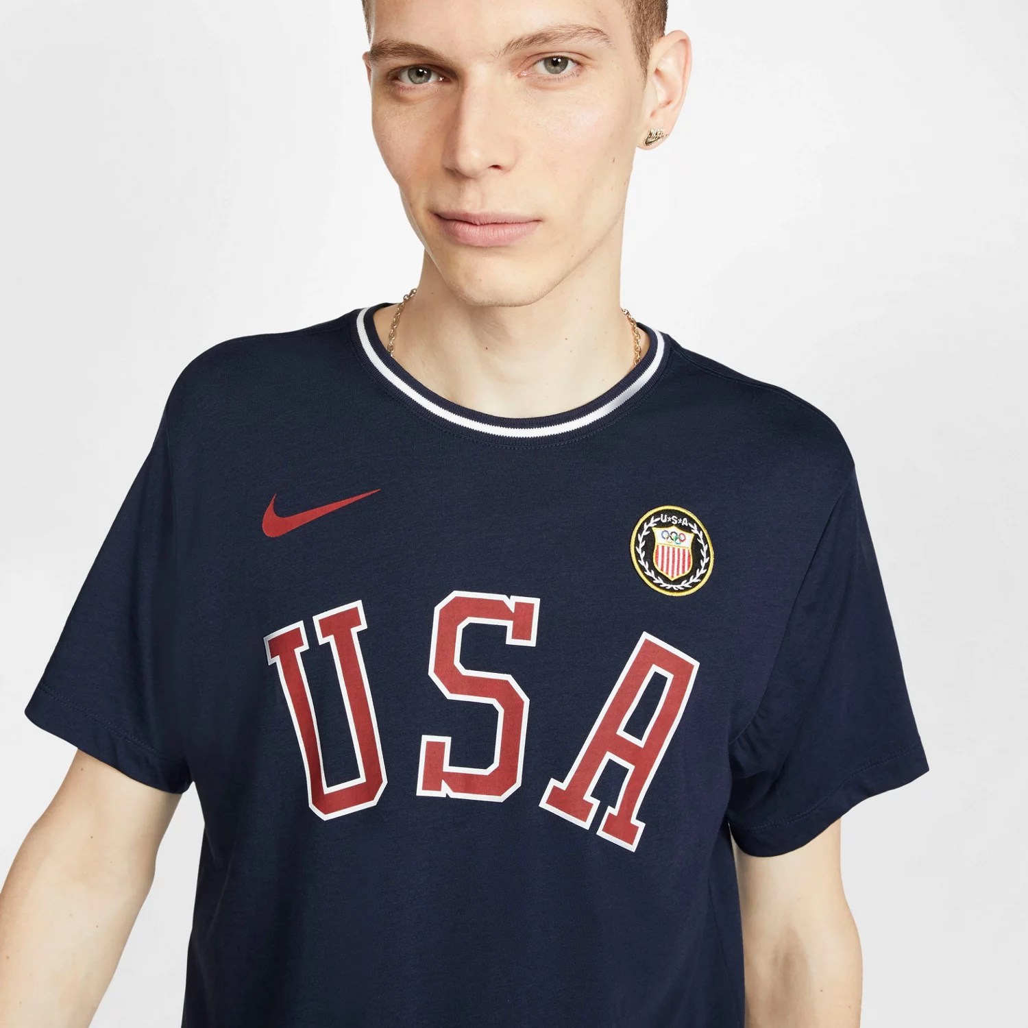 Nike Men's Sportswear USA Only Graphic Tshirt Academy