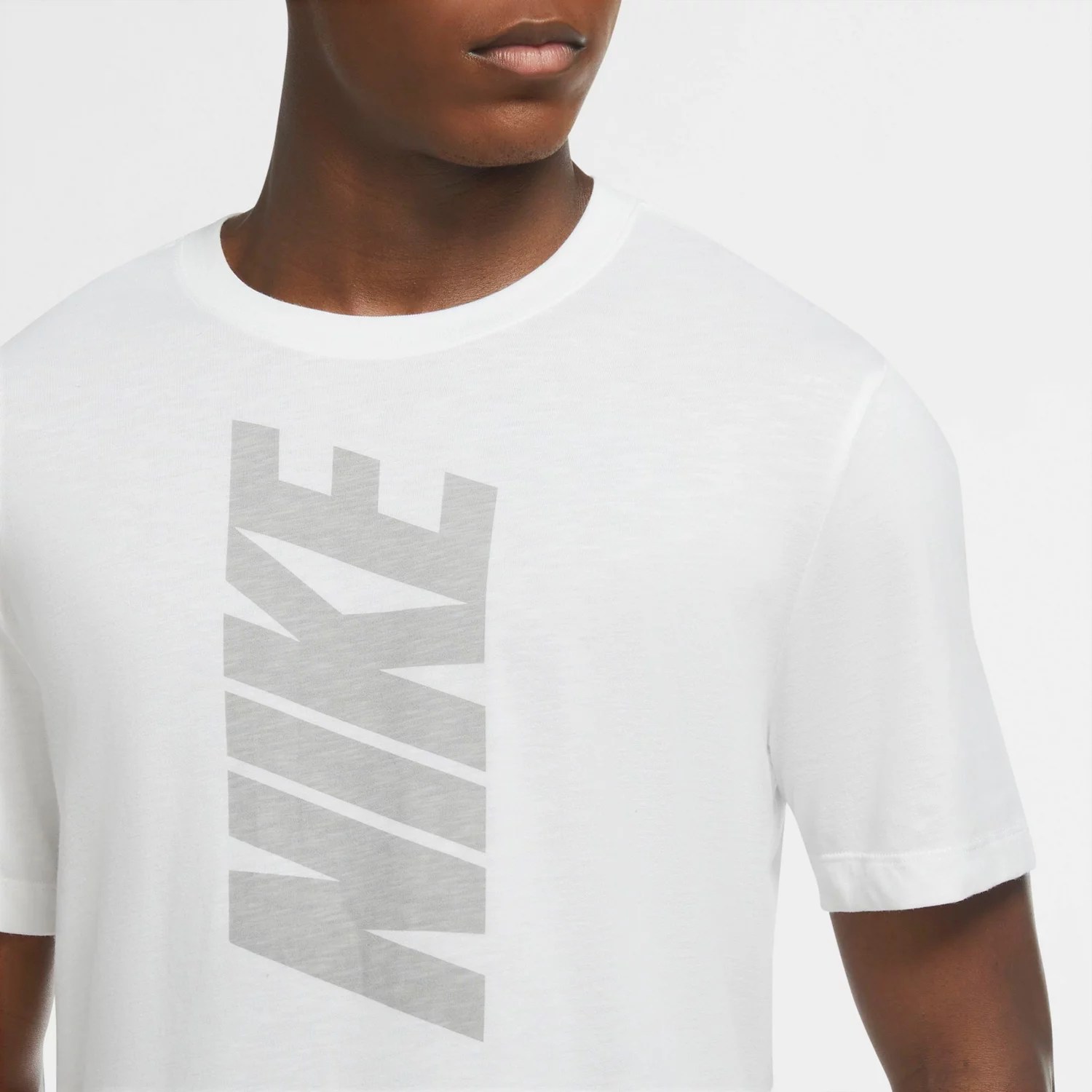 Nike Men's DriFIT Slub Training Tshirt Academy