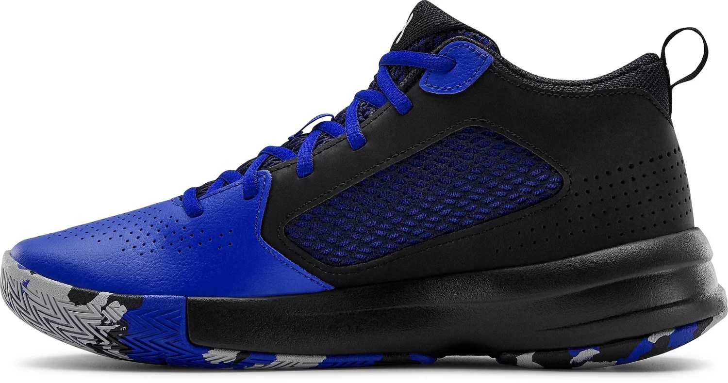Under Armour Men’s Lockdown 5 Basketball Shoes Academy